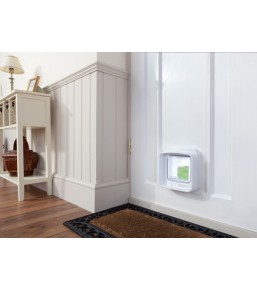 SureFlap DualScan Microchip Cat Flap